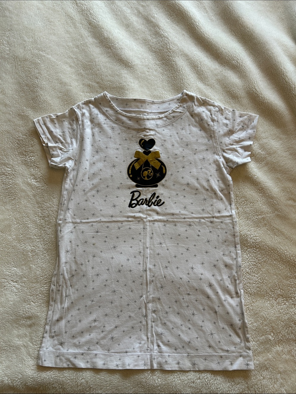 Uniqlo White Kids Short Sleeve Barbie Tee with Gold Accent